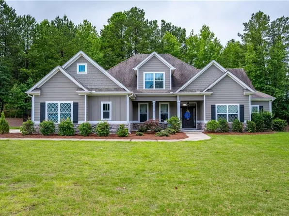 105 O'Connell St, Tyrone, GA 30290