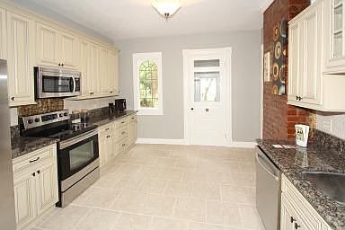 2nd image of 315 Tusculum Ave