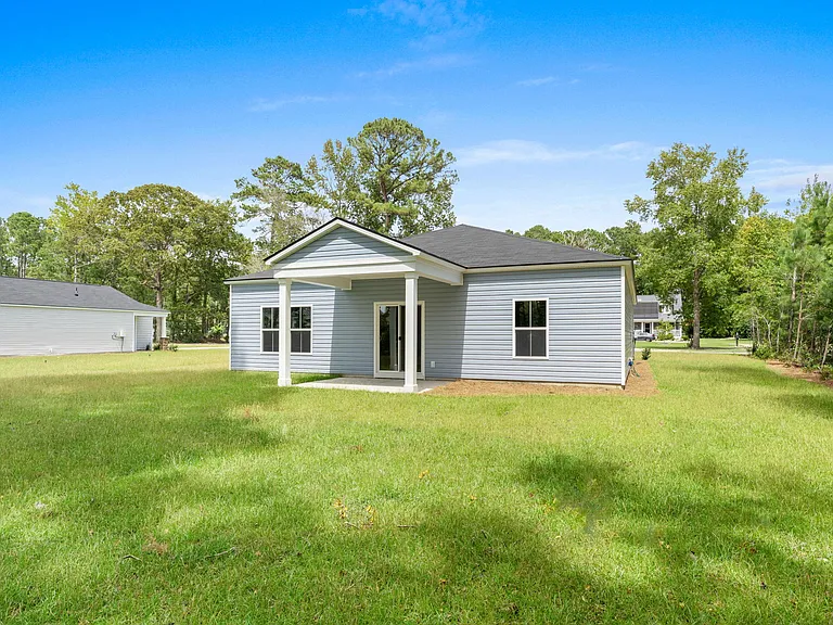 1039 Harbor Dr — Photo 5