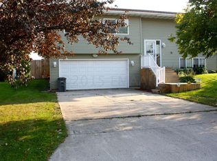 1959 29th Street Cir S, Moorhead, MN 56560