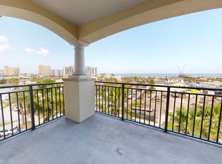 525 N 3rd St #511, Jacksonville Beach, FL 32250