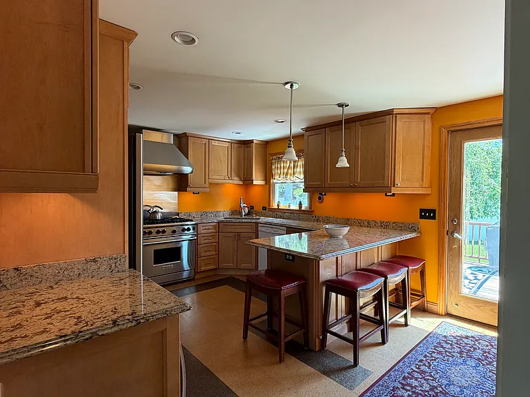 35 Reid St — Photo 4