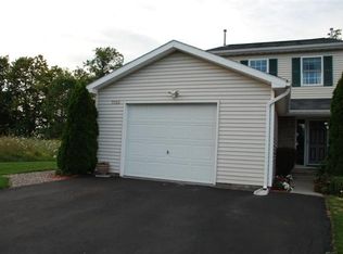 5766 Running Brook Rd, Farmington, NY 14425