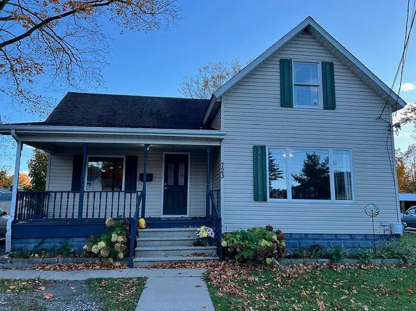 723 W Stewart St, Owosso, MI 48867