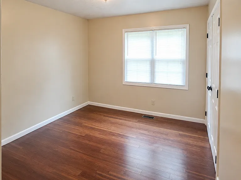 223 Cooper Rd — Photo 9