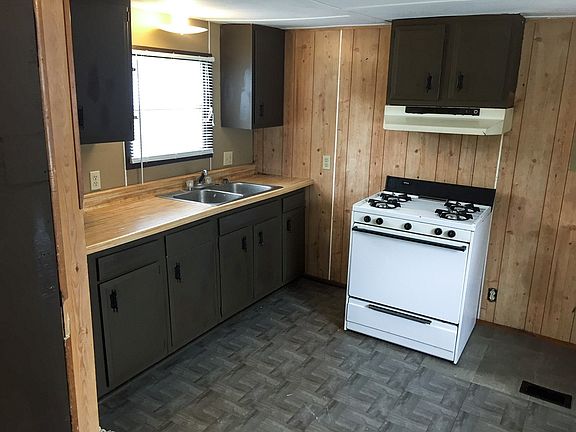 4th image of 111 N Charlton Ave Lot 6