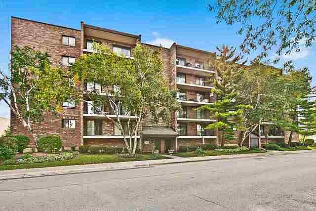 1st image of 555 Graceland Ave APT 307