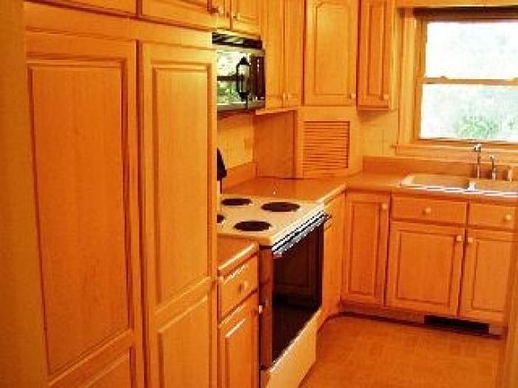 5th image of 2431 Mimosa Dr