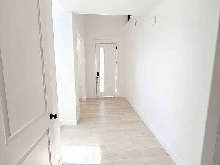 626 W Cedar Hill Dr — Photo 9