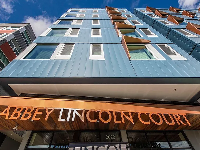 Abbey Lincoln Court