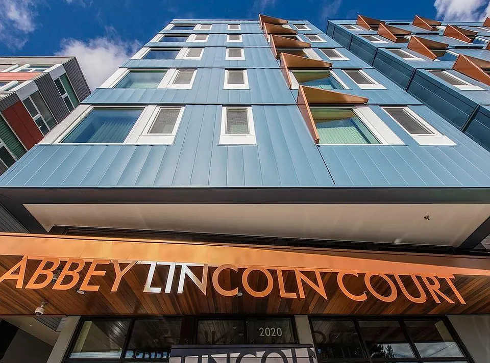 Abbey Lincoln Court