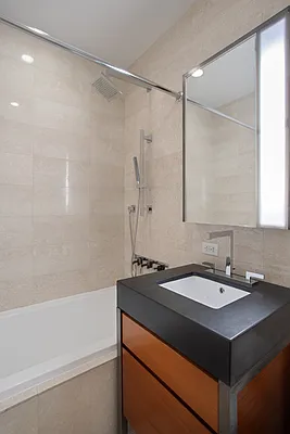 Rented by R New York | media 12