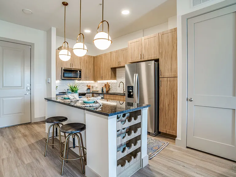 10450 Whistlestop Ln — Photo 23