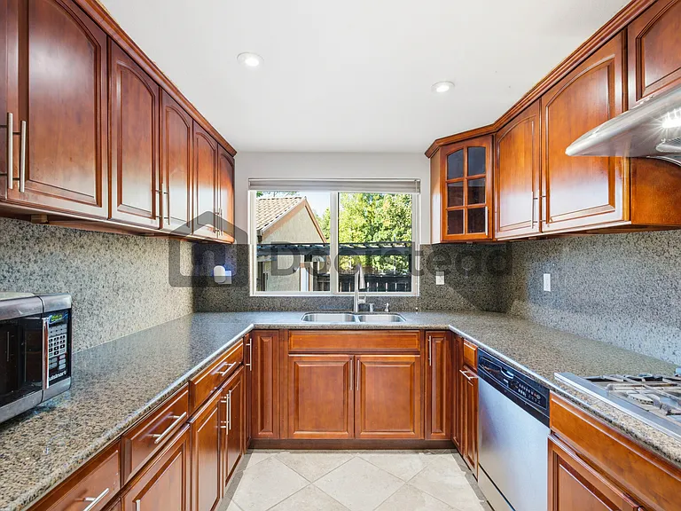 2768 Gamble Ct — Photo 22