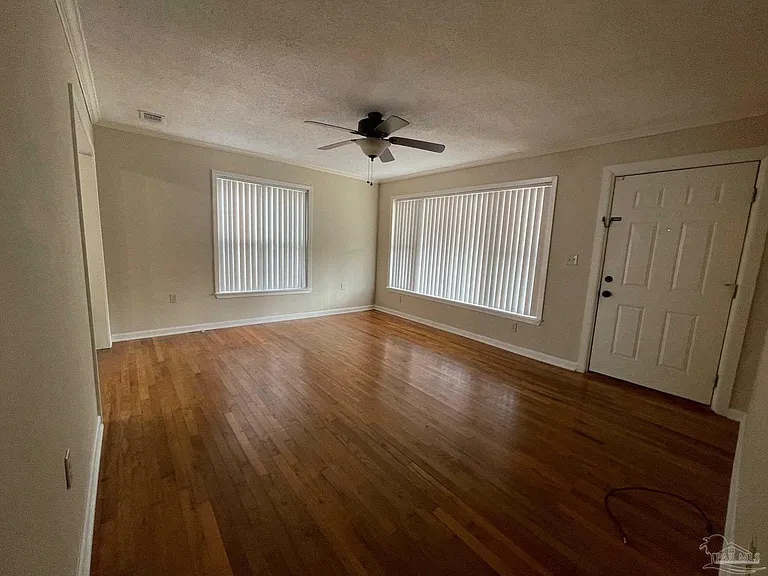 4325 Rice Rd — Photo 7