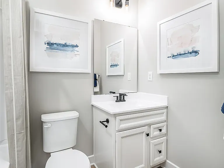 837 Lennox St — Photo 28