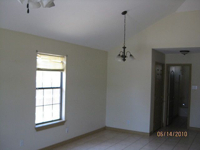 2nd image of 508 Riverhill Dr