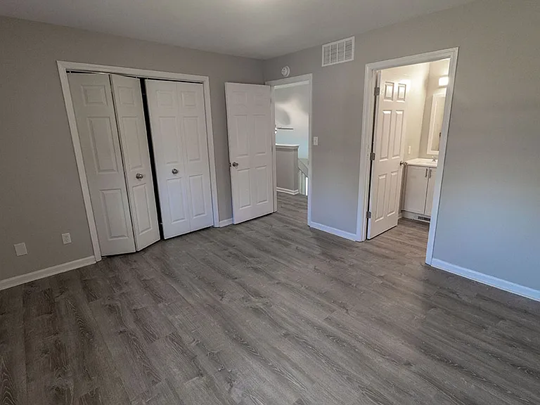 1912 Mirtle Grove Ct — Photo 23