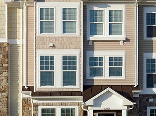 42362 Benfold Sq, Ashburn, VA 20148