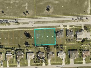 918 Trafalgar Pkwy LOT 11, Cape Coral, FL 33991