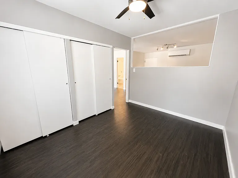 2900 Lowell Blvd #10 — Photo 11
