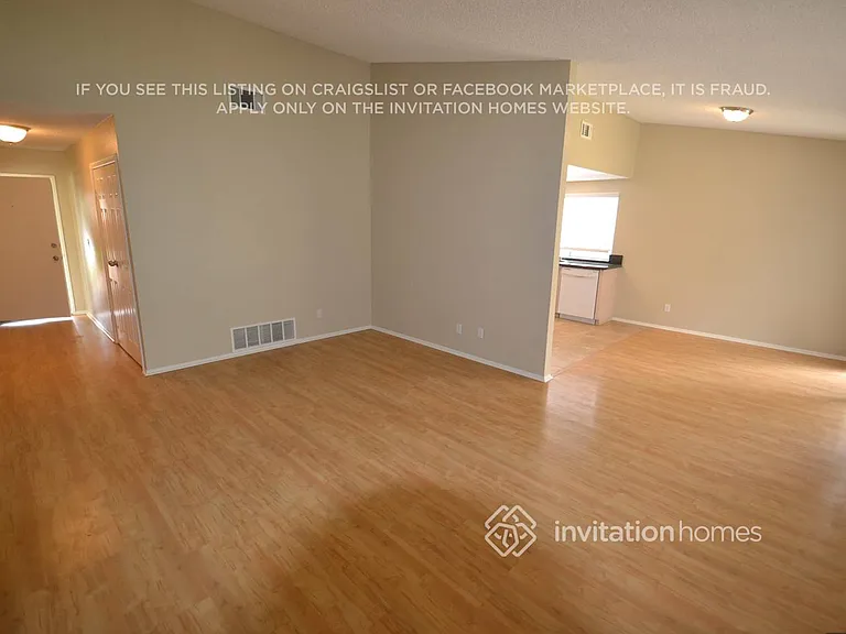 1851 Rosedale Ave — Photo 3