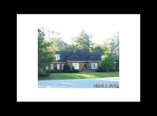 1411 Alexander Ln, Trent Woods, NC 28562