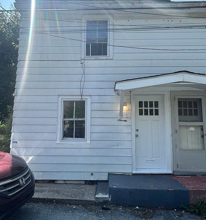 7 Sherman Ave