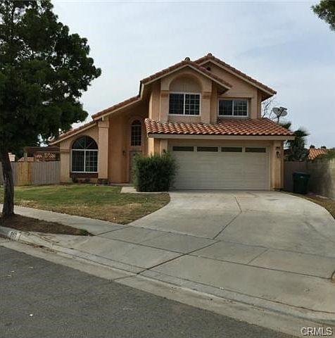 1st image of 951 Ashford Cir