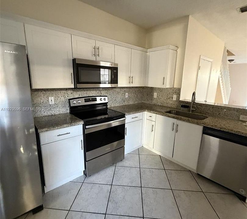 1st image of 2070 Madeira Dr #5