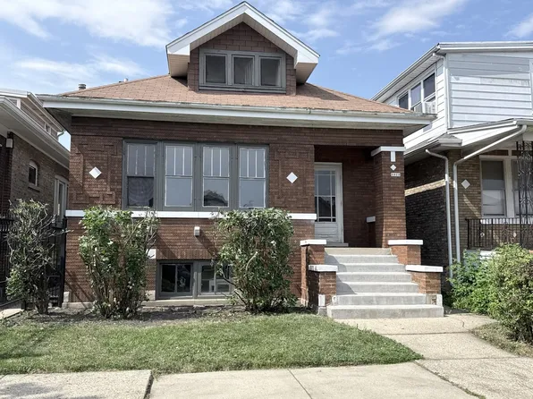 5022 W Schubert Ave, Chicago, IL 60639