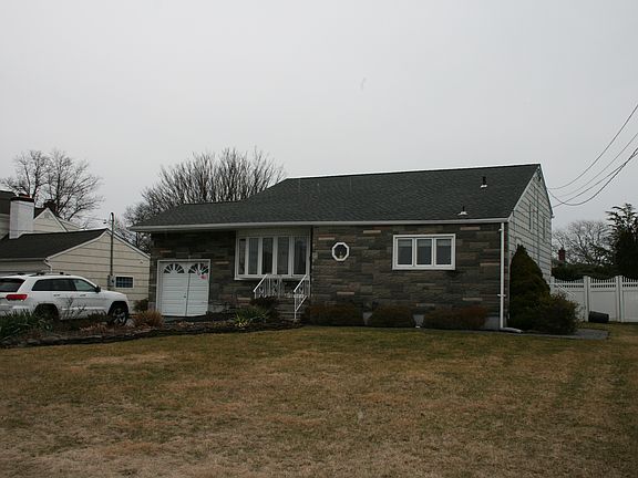 2nd image of 131 Sequams Ln E