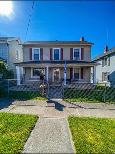 211 E Holly St, Covington, VA, 24426