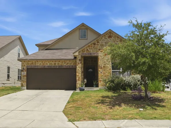 726 GRAY CLOUD DR, New Braunfels, TX 78130