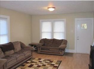 524 W Broadway St, Mishawaka, IN 46545