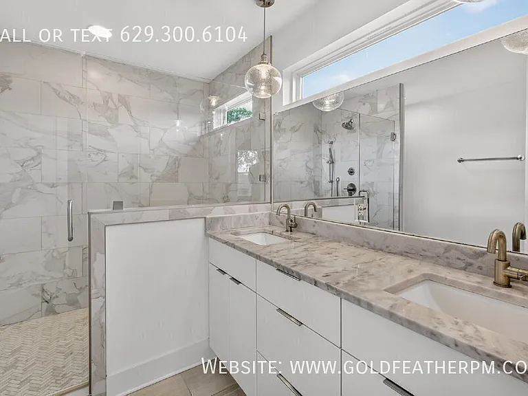 253A Riverside Dr — Photo 24