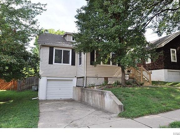 3rd image of 7519 Weaver Ave