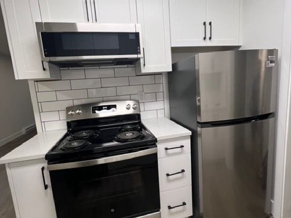 3rd image of 10011 150th St #104