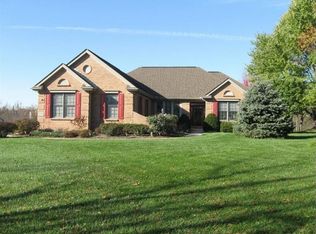 8196 Daleview Rd, Cincinnati, OH 45247