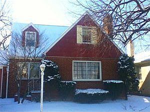 1st image of 7 Danbury Ln