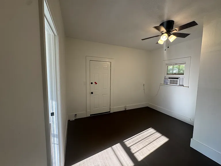 204 Kentucky St — Photo 7