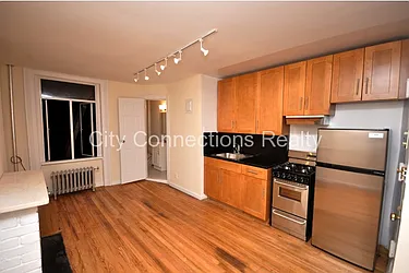 Rented by City Connections Realty