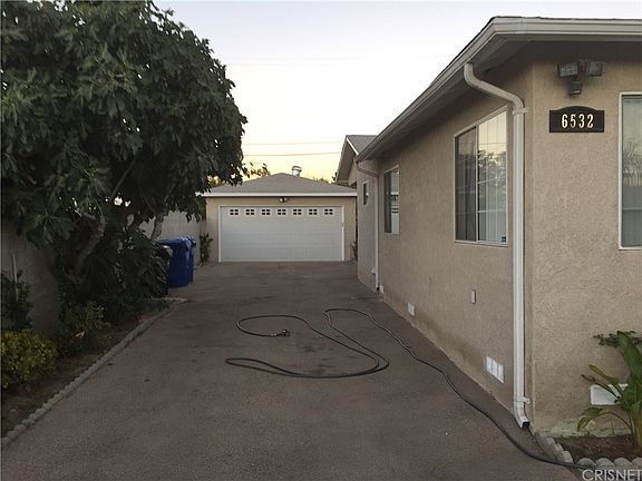 3rd image of 6532 Goodland Ave