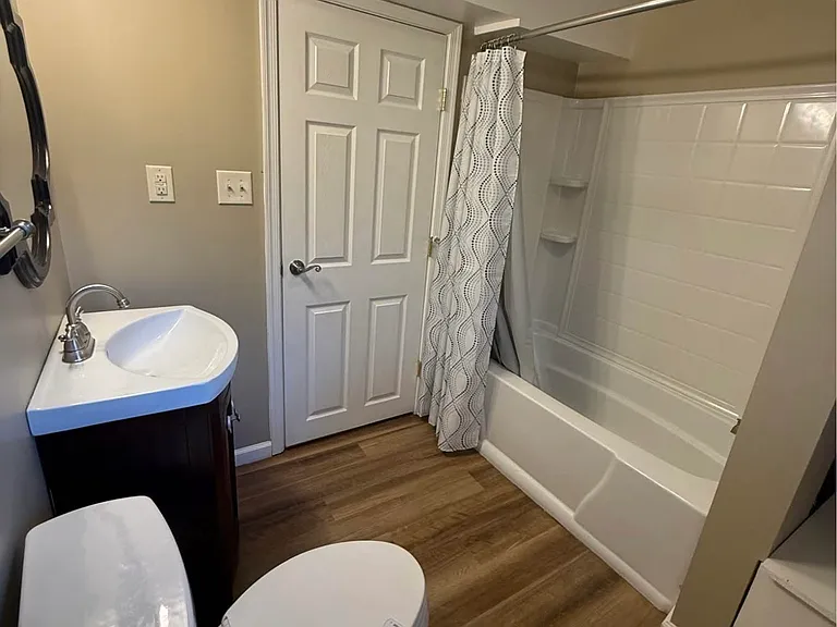 4070 Clyde Ln — Photo 6