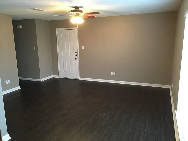 141 W Canton St — Photo 1