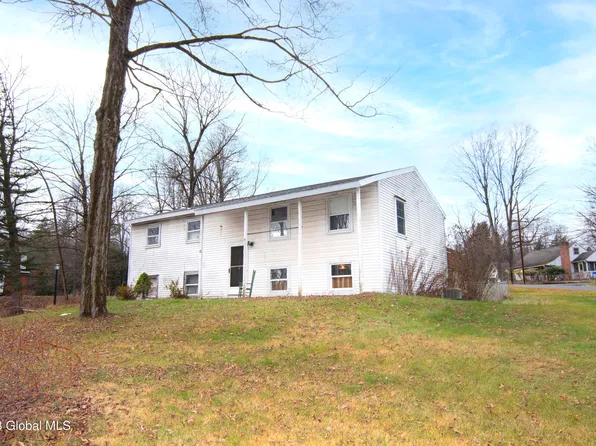 4 Lanie Drive, Greenfield Center, NY 12833