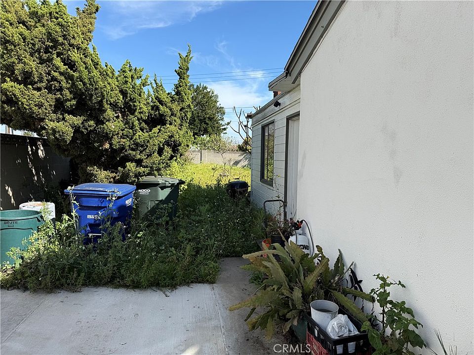 1st image of 9806 Holder St