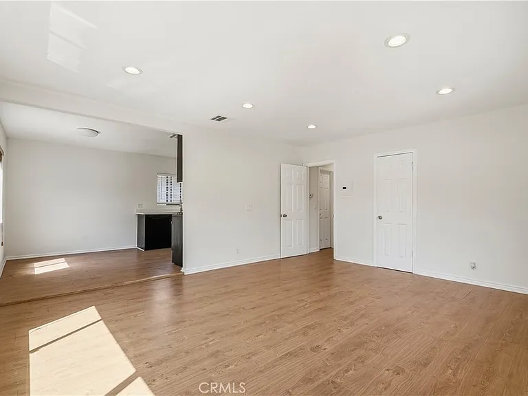 4971 Kester Ave #4 — Photo 5