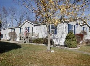1204 Shiawassee River Rd, Three Rivers, MI 49093