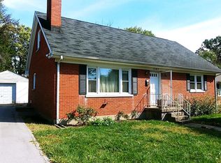 1507 Roanoke Rd, Lexington, KY 40504